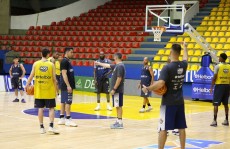 Mogi/Helbor pega o Caxias