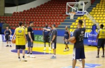 Mogi/Helbor pega o Caxias