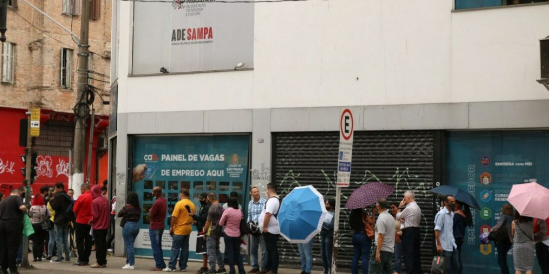 Dezembro fecha com saldo negativo de 431.011 empregos, diz Novo Caged