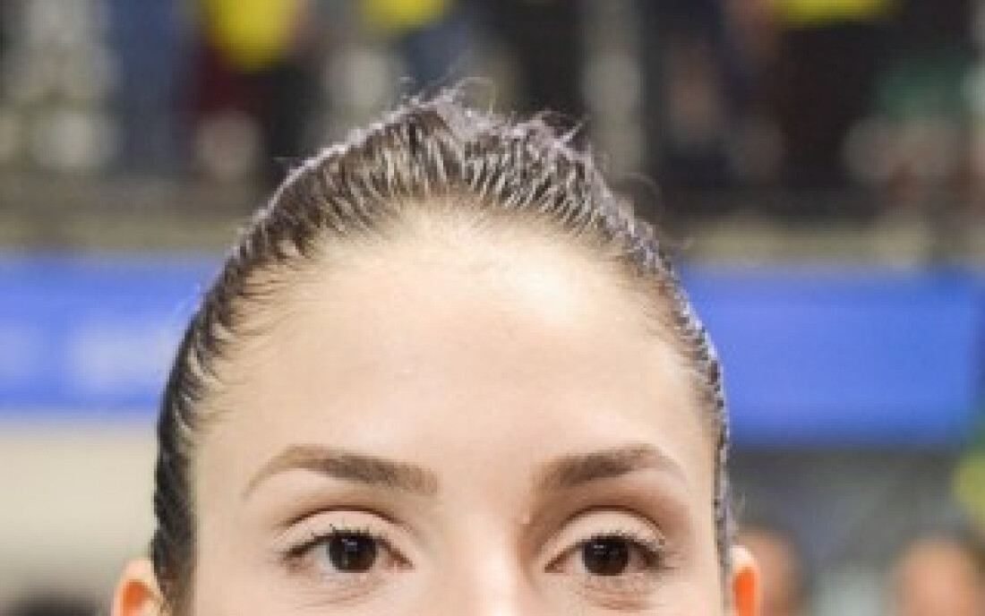 Seleção brasileira feminina faz segundo jogo na Arena Suzano