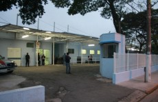 Crianças são hospitalizadas após mexer em armadilha