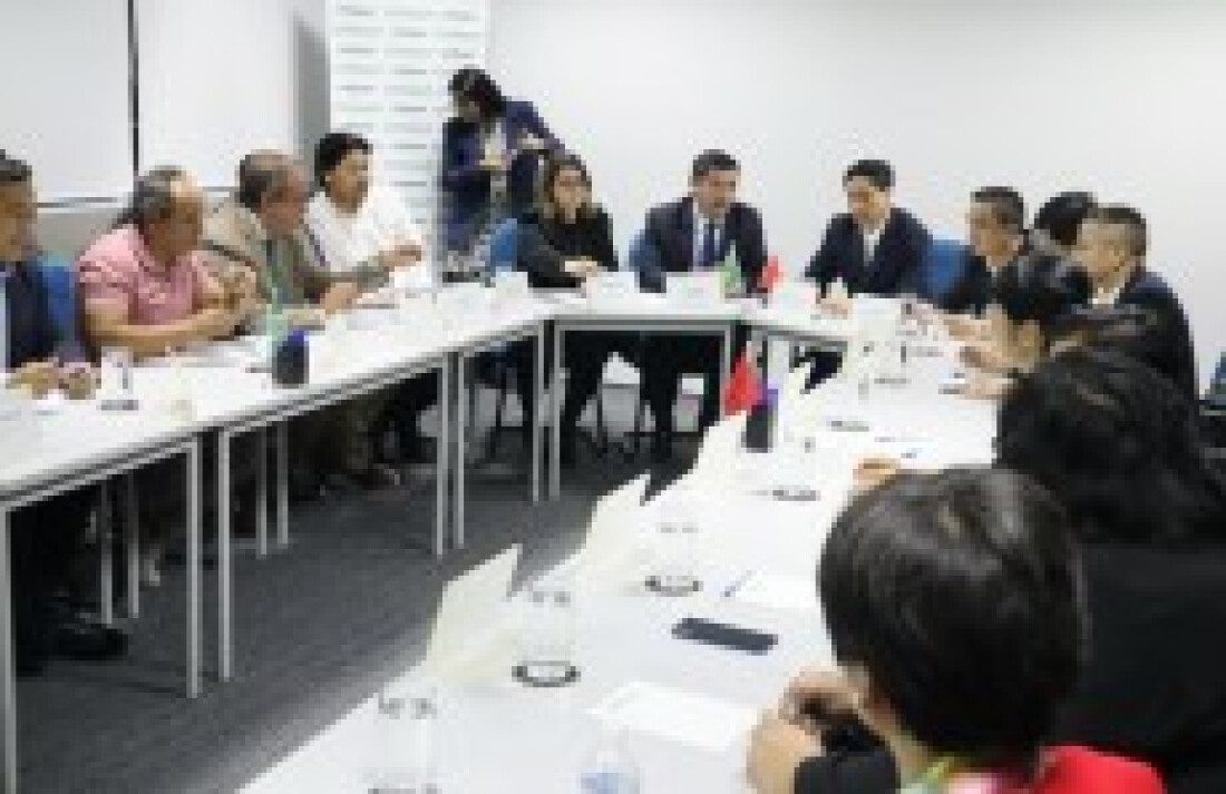 Condemat recebe visita de autoridades da China