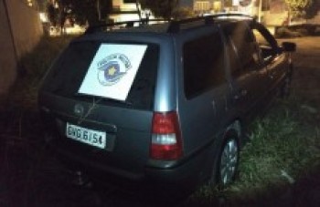 Adolescentes são detidos por roubo