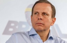 Pré-candidato Doria visita cidade