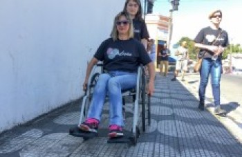 Arquiteta promove ação social de acessibilidade
