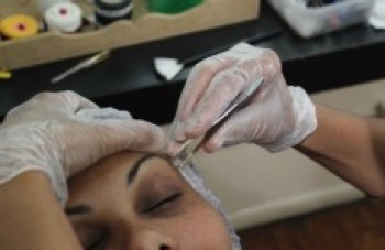 Itaquá abre 285 vagas para oficinas de beleza