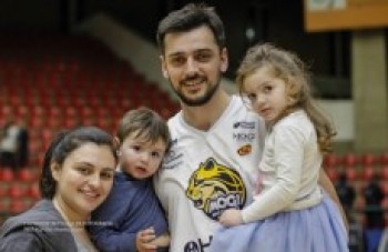 Guerrinha dribla a saudade para superar falta dos filhos