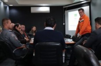 Prefeito recebe orientação sobre dutos da Transpetro