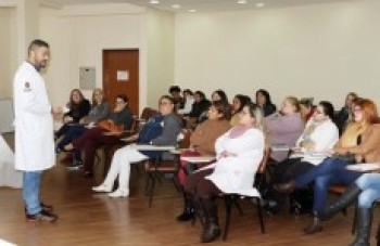 Saúde promove atividades sobre aleitamento materno