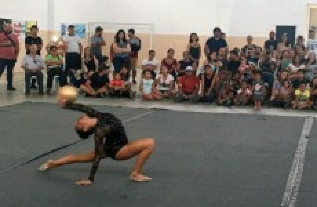 Apresentação faz homenagem às mães