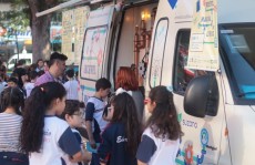 'Incrível Máquina de Livros' estimula troca de exemplares