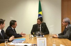 Prefeito pede recursos para obras de mobilidade e saneamento