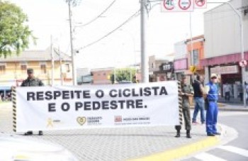 Campanha busca conscientizar motoristas e reduzir acidentes