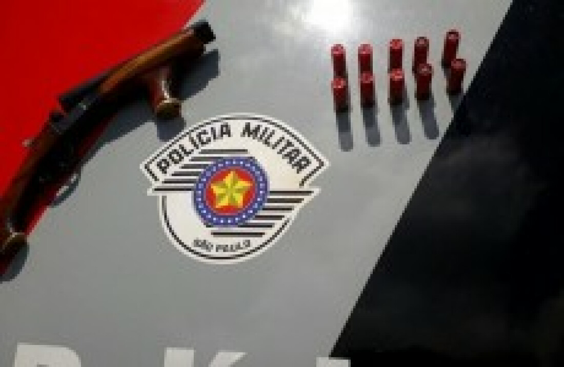 Suspeito de matar a esposa está foragido