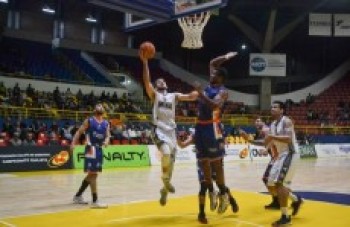 Mogi Basquete vence na estreia da temporada