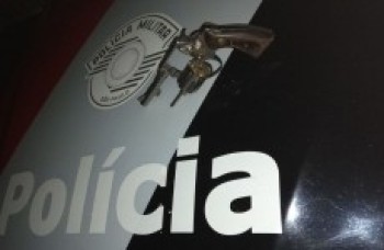 Suspeito morre em tentativa de roubo