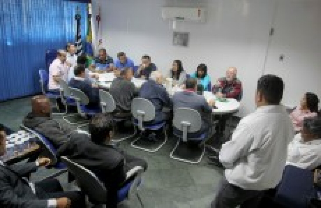 Prefeitura autoriza reajuste salarial de 2,7% para servidor