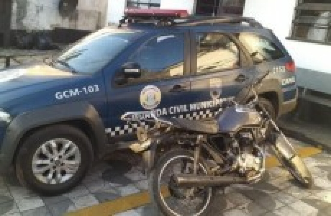 GCM recupera veículos em Suzano