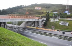 Desmontagem de viaduto em Santa Isabel é concluída