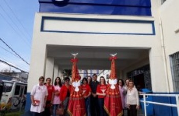 Santa Casa recebe bandeiras