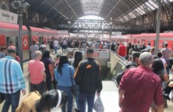 Manutenção afeta circulação de trens nas linhas 11 e 12