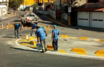 Prefeitura intensifica serviços de zeladoria no centro e bairros