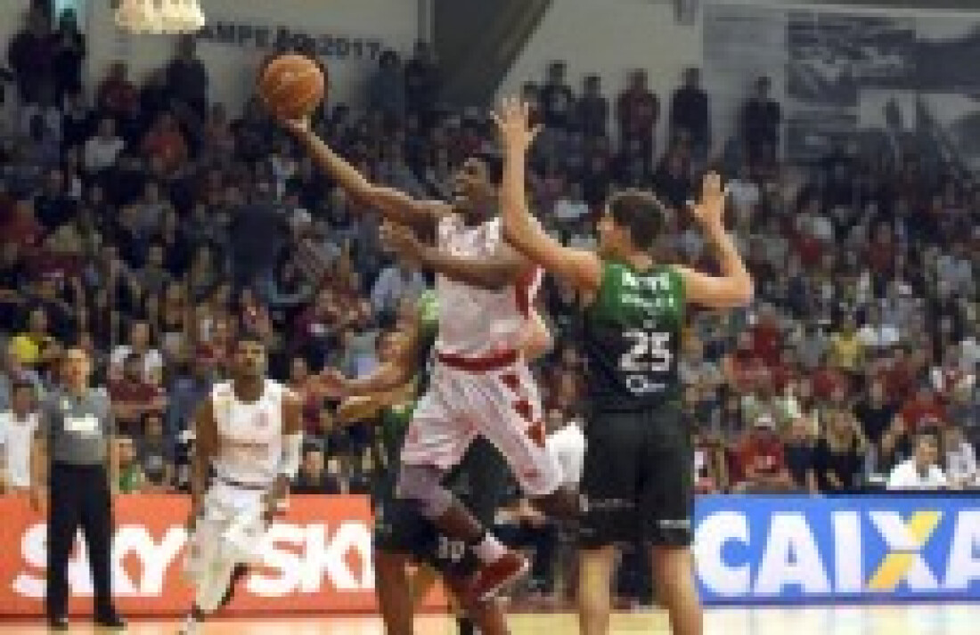 Mogi/Helbor pega o Paulistano na final