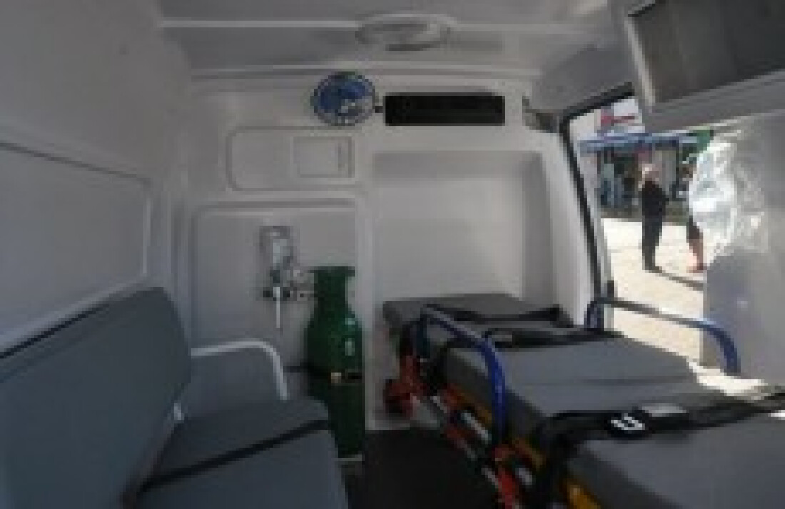 Santa Isabel recebe mais três novas ambulâncias