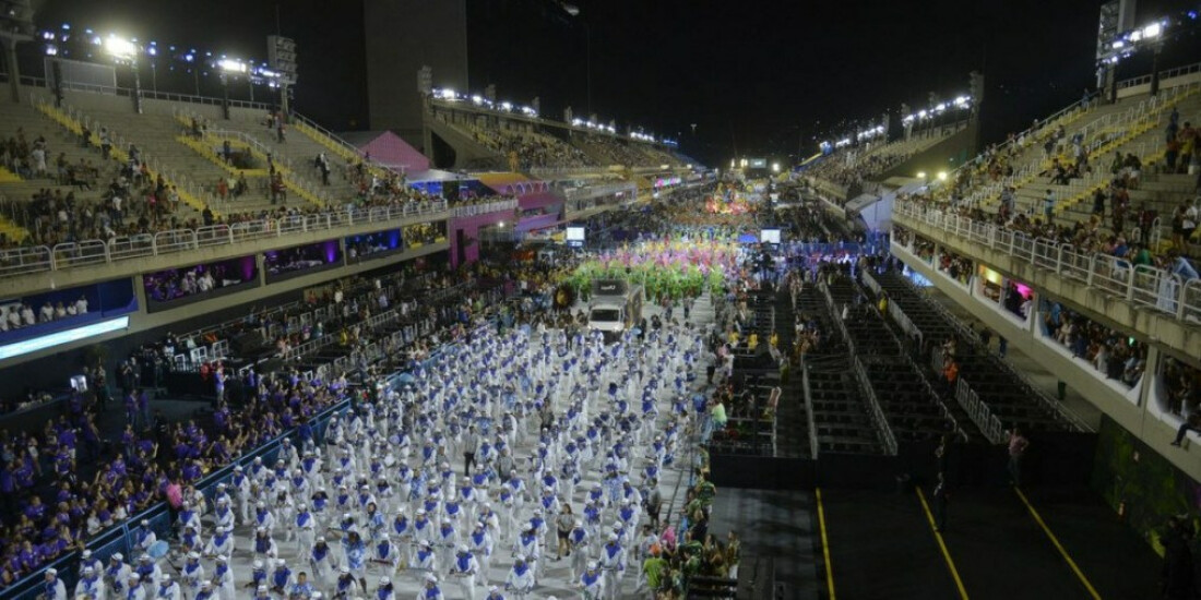 Bombeiros liberam sambódromo e ensaios técnicos são confirmados