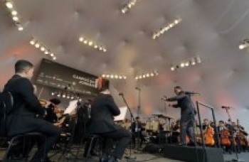 Público se emociona com Orquestra e Banda Sinfônica