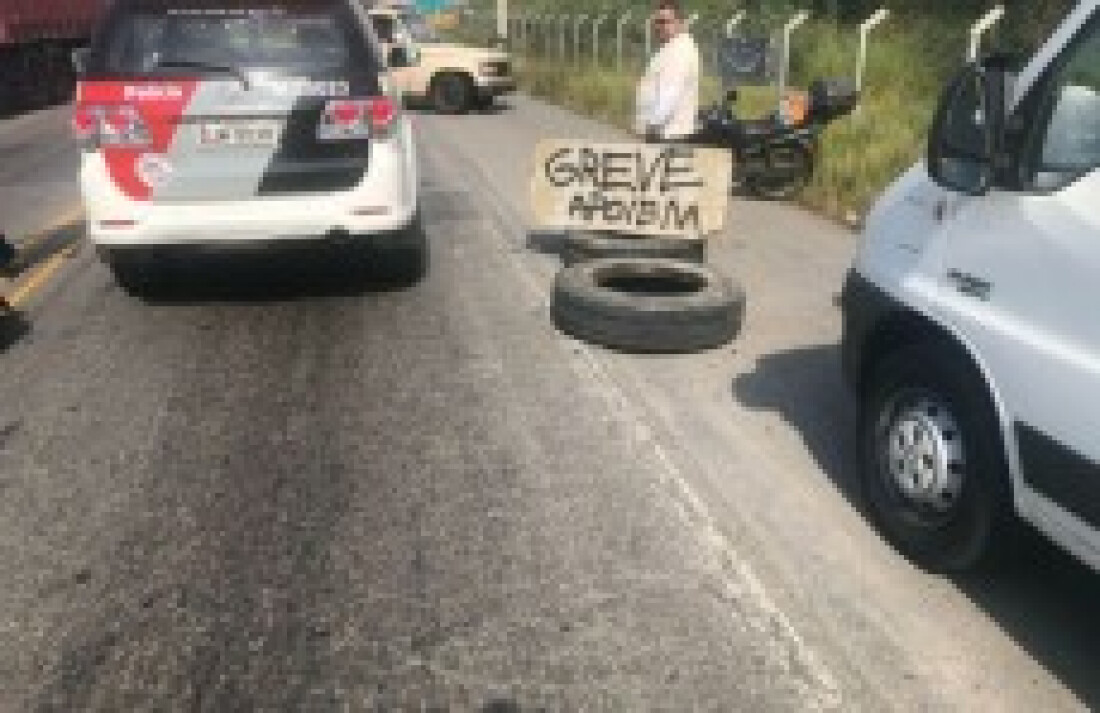 Manifestações continuaram ontem pelas rodovias da região