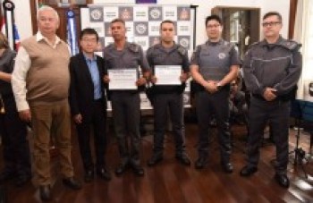 Policiais são homenageados em evento realizado no CPA