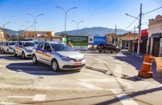 Prefeitura atende pedido de taxistas em reforma de praça
