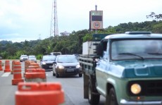 Uma pessoa morre após choque entre veículos na rodovia SP-98