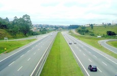 PM impede interdição da SP-70