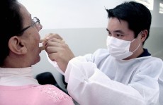 Exames de câncer bucal crescem 28% em campanha da prefeitura