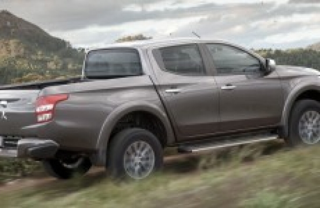 L200 Triton Sport , o DNA 4x4 de desempenho e sofisticação