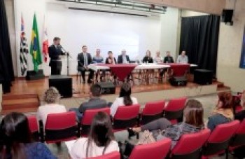 Psicólogos chegam a Suzano e começam a atender dia 10