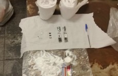 Mulher tenta entrar com itens de celular no CDP de Mogi das Cruzes