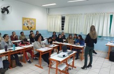 Professores e gestores passam por capacitação