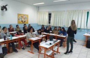 Professores e gestores passam por capacitação