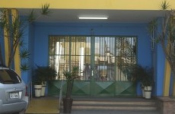 Prefeito Ashiuchi confirma reforma da escola Raul Brasil