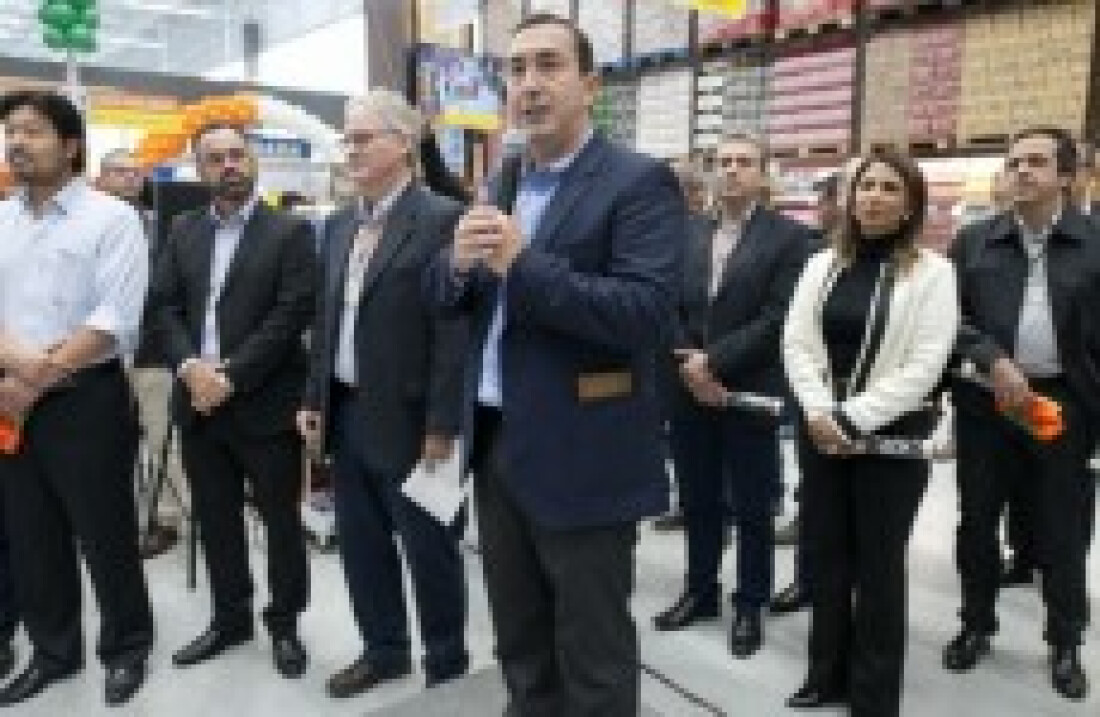 Inaugurado ontem, atacadista já contratou 254 funcionários