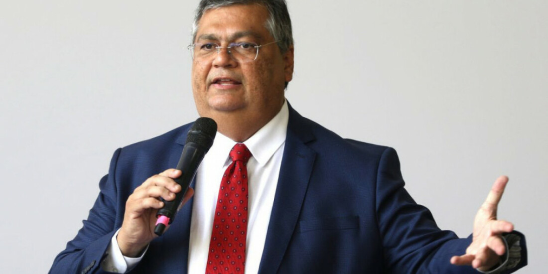 No Rio, governo assina acordos na área de segurança e roubo de cargas