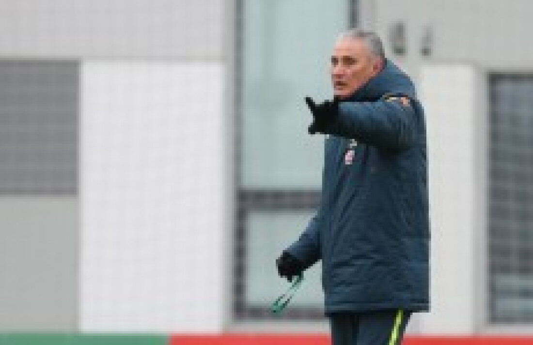 Brasil sofreu com nervosismo, diz Tite