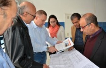 Técnicos do Estado visitam imóvel que pode receber o Bom Prato