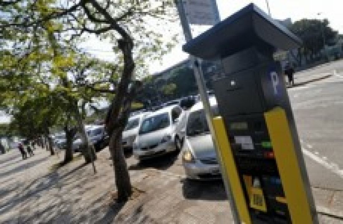 Novo sistema da Zona Azul começa a funcionar na terça