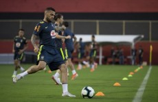 Em busca da classificação, Brasil encara a Venezuela hoje