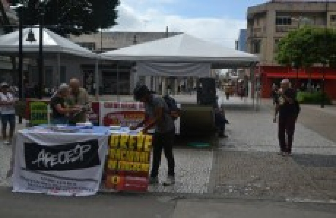 Mogi das Cruzes adere à greve