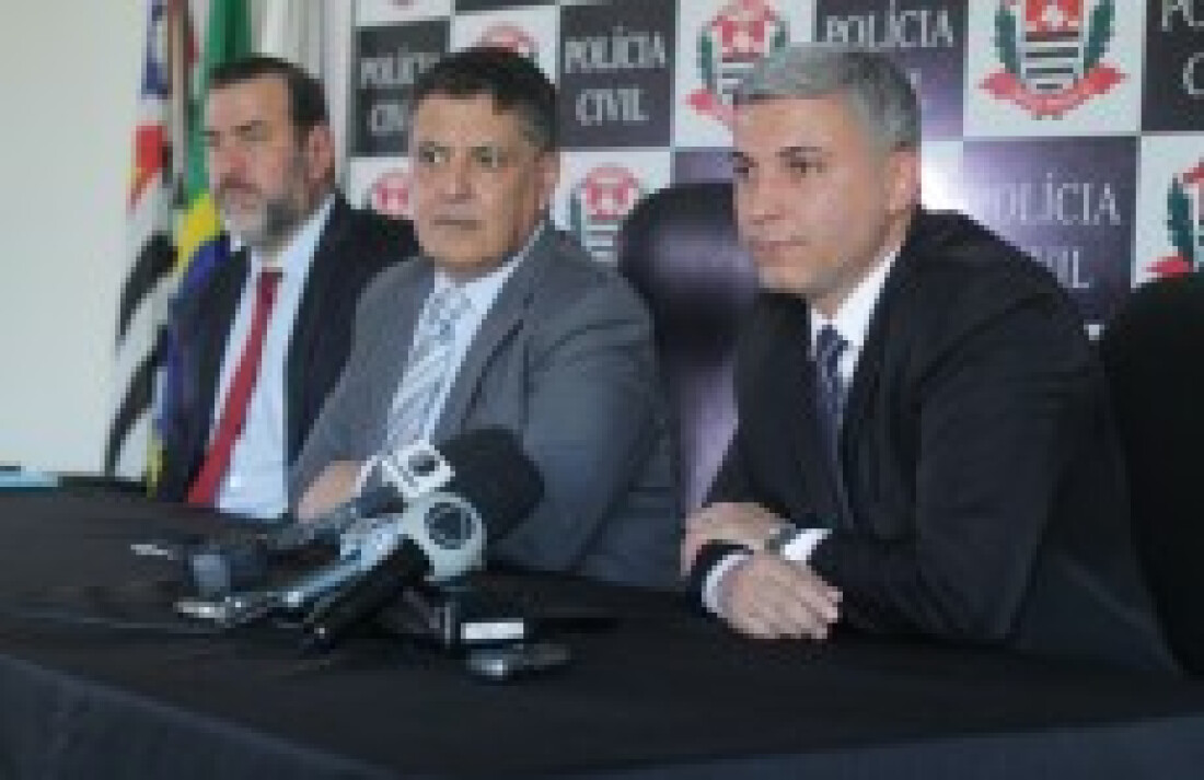 Suspeito de matar família é preso